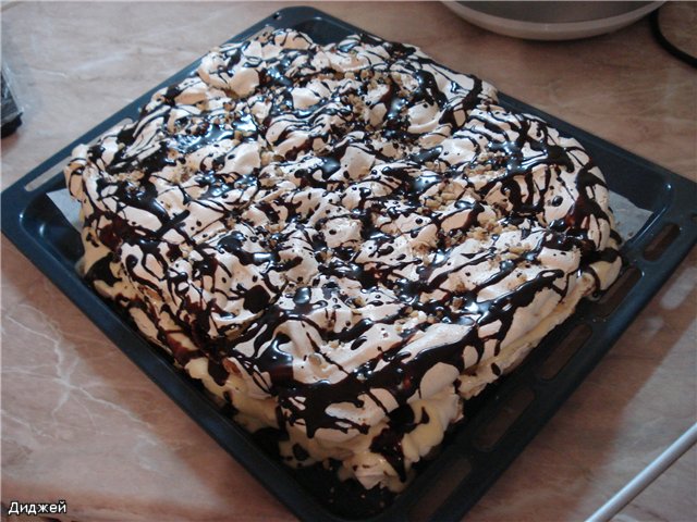 Air Snickers Cake