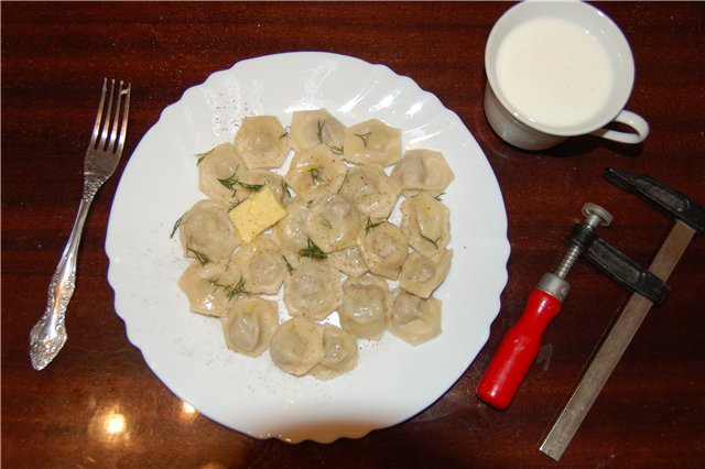 Dough Sheeter: elektrifisering og funksjoner av hjemmelagde dumplings