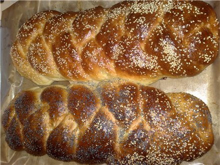 Hviterussisk challah med potetbuljong i ovnen