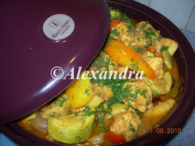 Tagine gà với mơ khô và các công thức nấu ăn khác cho tagine