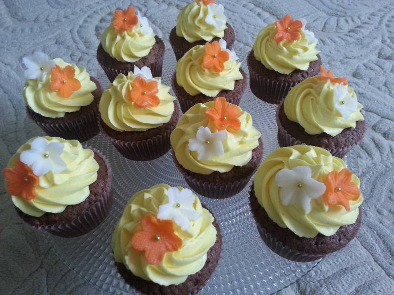 Oranžas cupcakes