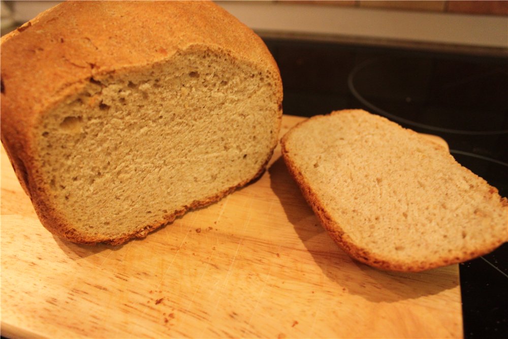 Wheat-rye bread bagel with onions (oven)