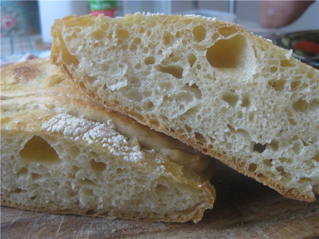 Maize Altamuro (Pane di Altamuro) krāsnī