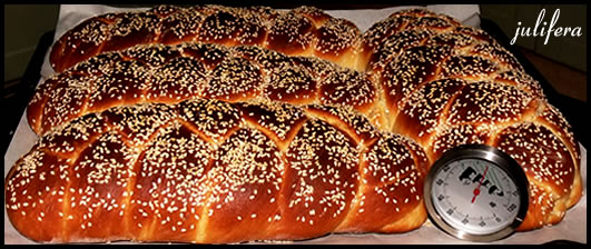 Challah lễ hội (bím tóc)