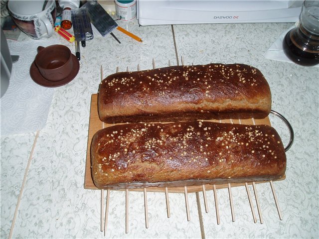 Kviešu-rudzu maize "Tiem, kas vēlas, bet baidās" (krāsns)