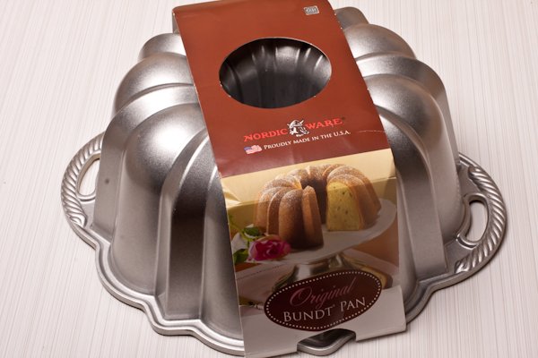 Bakeware Nordic Ware: purchase, features, reviews, recipes