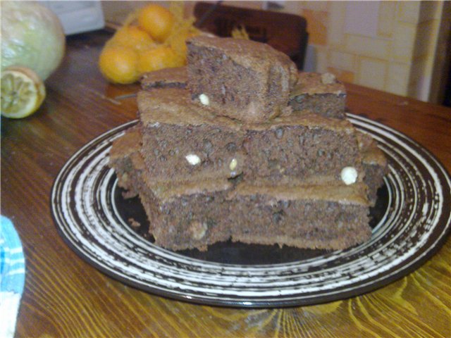 Chocolate-nut cakes