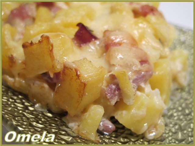 Cepti kartupeļi Tartiflette