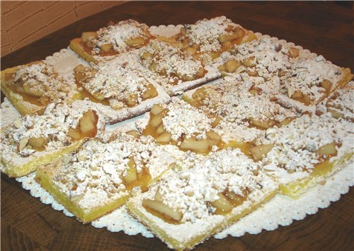 Viennese apple pie