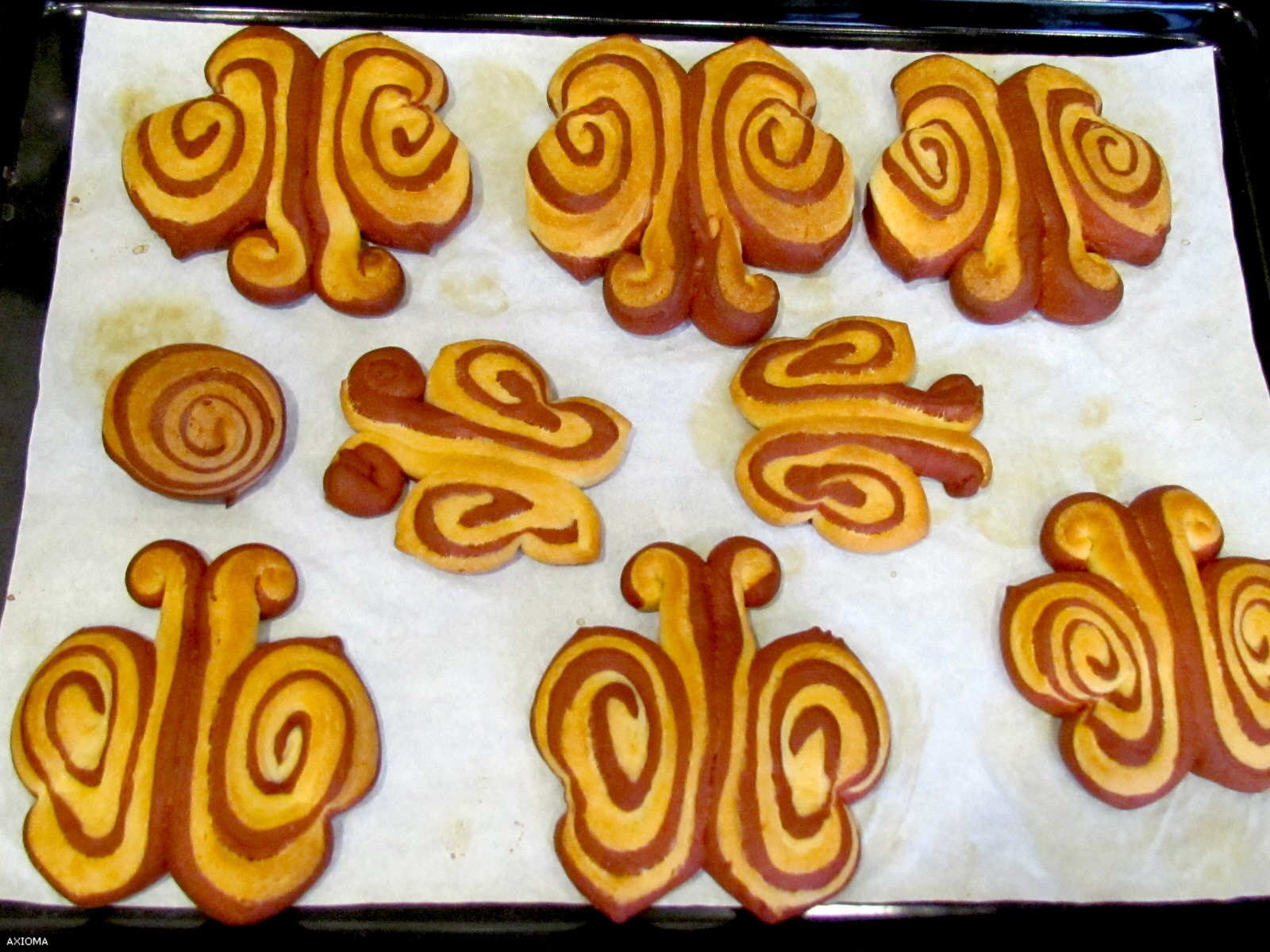 Butterfly Buns, Butterflies (oven)