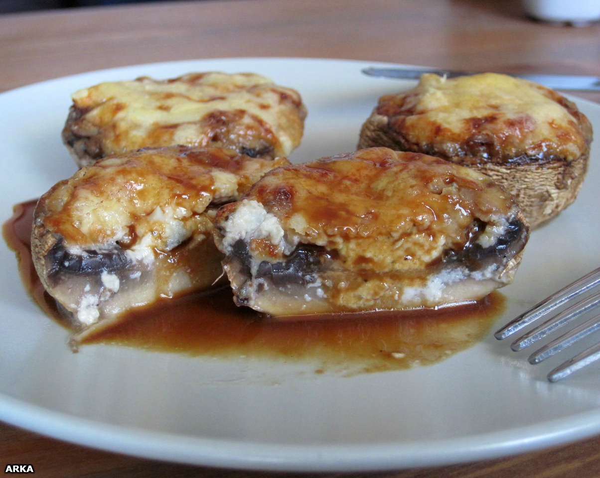 Bakte champignons med Dor blue cheese