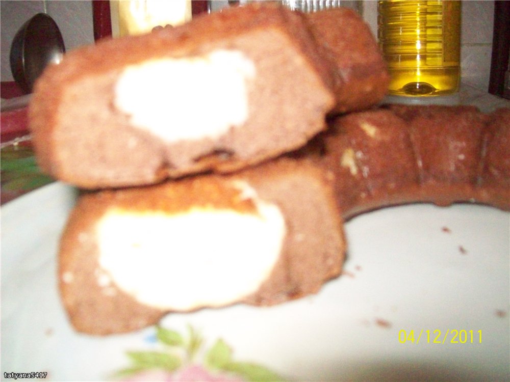 Chocolate cake with curd balls