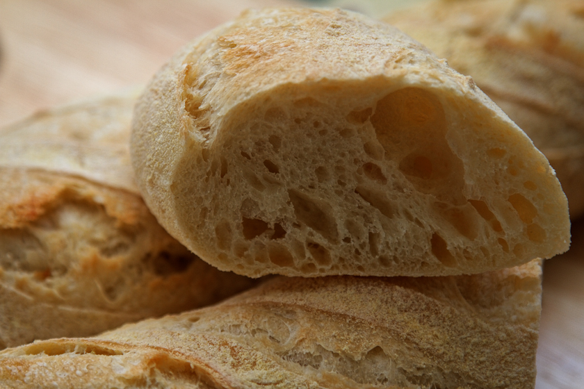 Franču bagete uz vecās mīklas / Baguette de pate fermentee (krāsns)