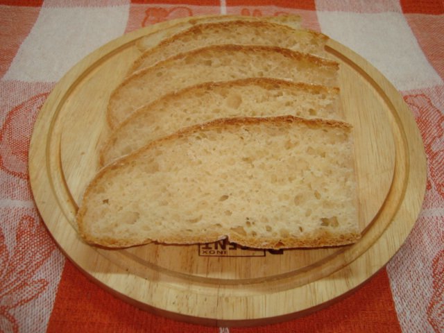 Maize Como (Pane di Como) krāsnī (nejaukt ar Pane di Come Antico)