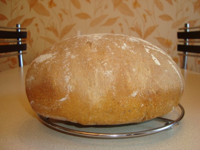 Maize Como (Pane di Como) krāsnī (nejaukt ar Pane di Come Antico)