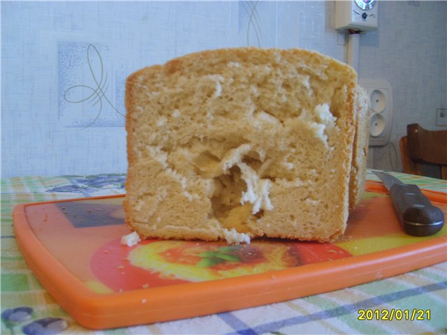 Bread with cheese and sesame seeds (bread maker)