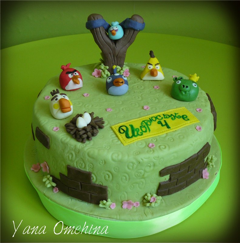 Angry Birds Cakes