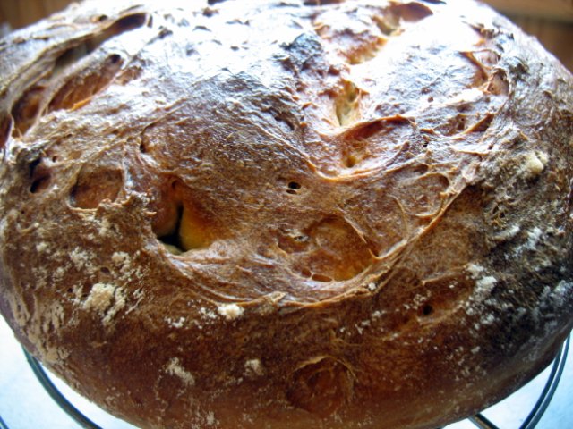 Maize Como (Pane di Como) krāsnī (nejaukt ar Pane di Come Antico)