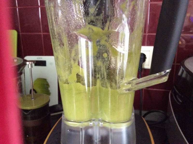 Sinh tố xanh thảo mộc (smoothies)