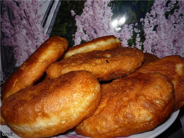 Cepti pīrāgi (choux rauga mīkla)