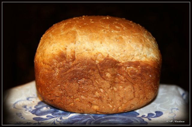 Wheat with sesame seeds (bread maker)