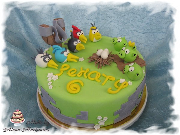 Angry Birds Cakes