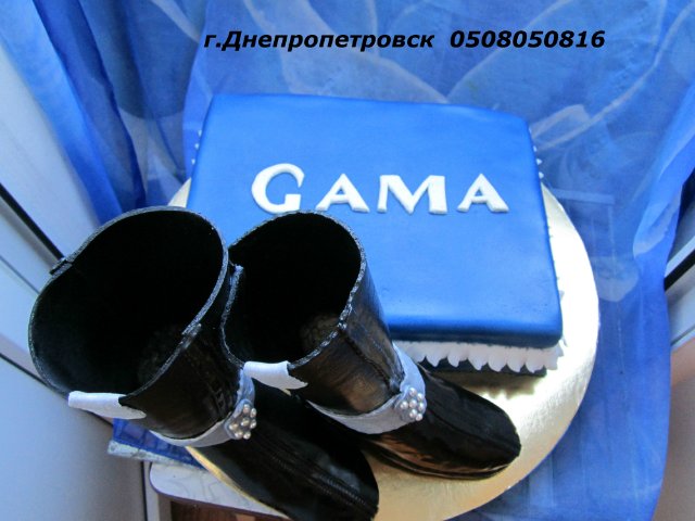 Cakes with shoes