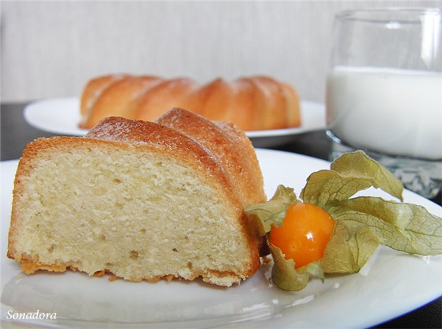 Smørkake i henhold til GOST (uten brus og bakepulver)