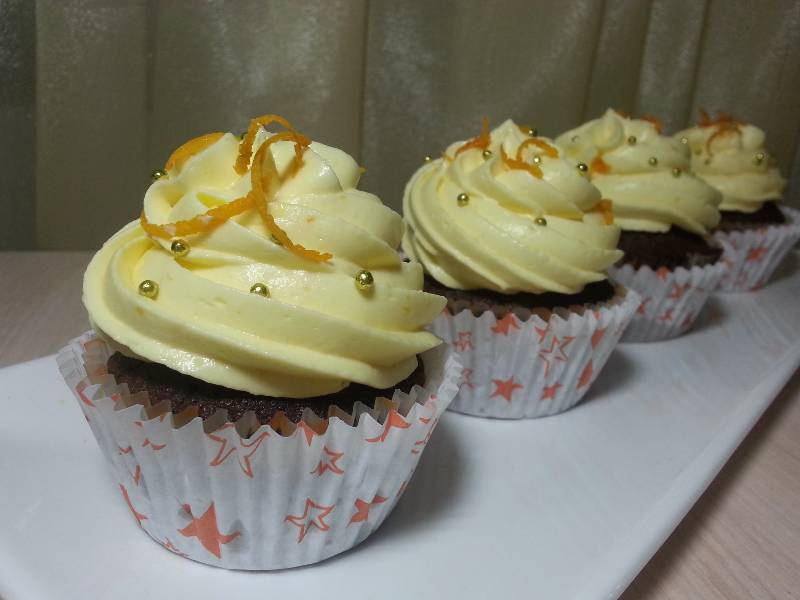 Oranžas cupcakes