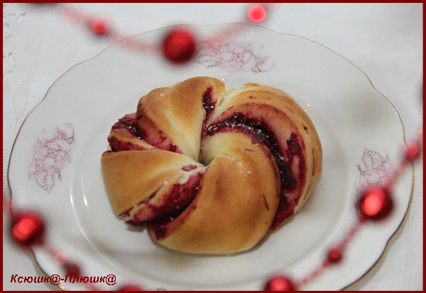 Cranberry wreaths