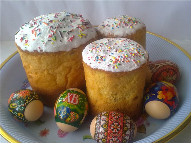 Kulich med Myasoedovskaya i ovnen (mesterklasse)