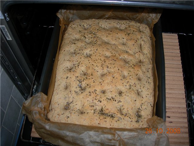 Pilngraudu focaccia