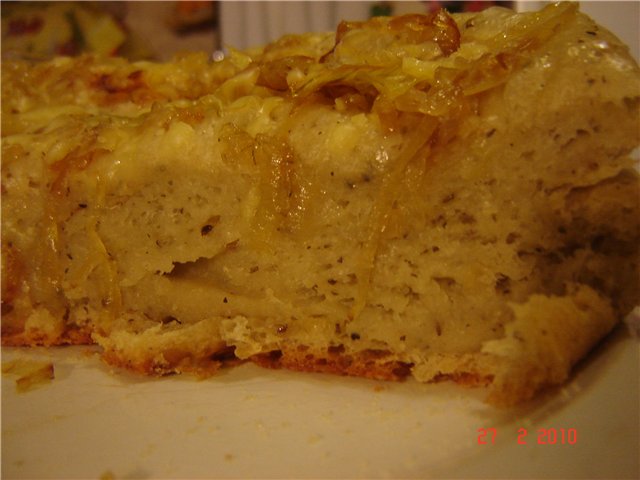 Focaccia potet med løk