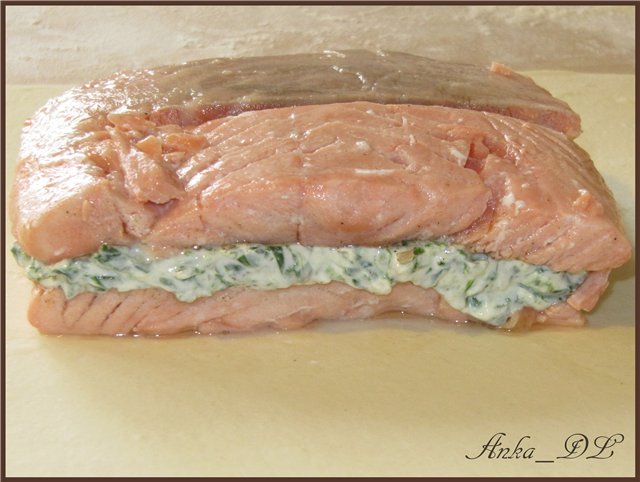 סלמון קרואט (Salmon En Croute)