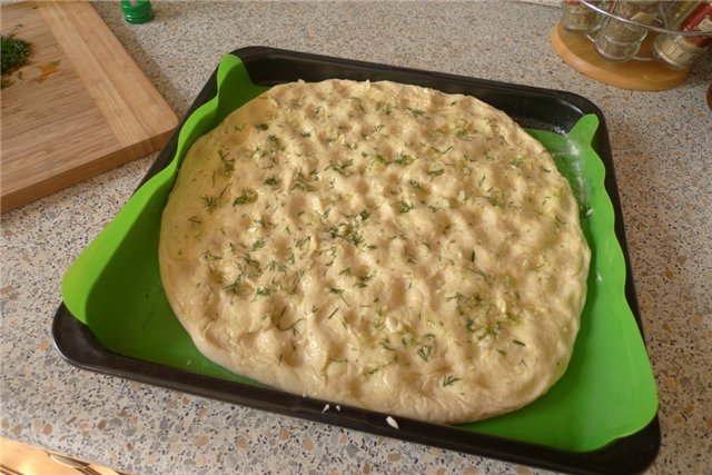 Focaccia potet med løk