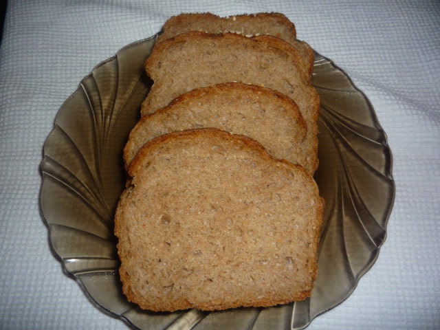 Wheat-rye bread "For those who want, but are afraid" (oven)