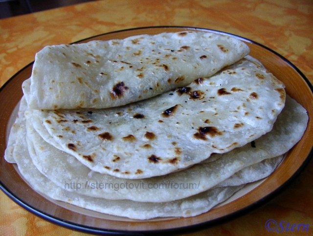 Tortilla ar gaļas pildījumu