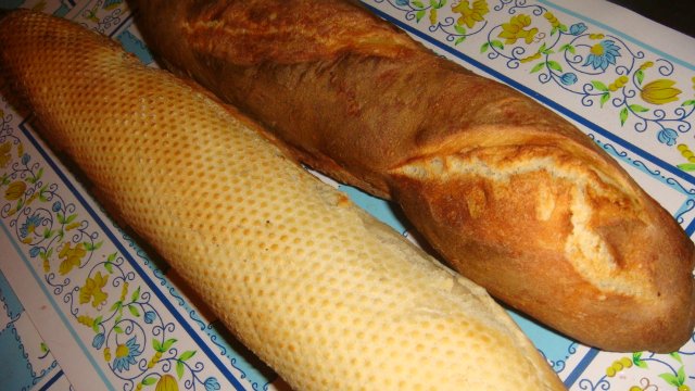 Fransk baguette med surdeig (ekte)