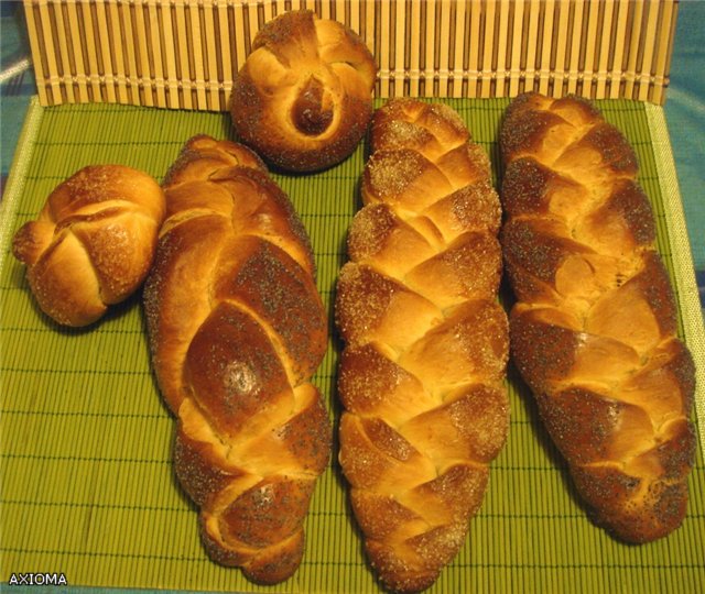 Challah lễ hội (bím tóc)