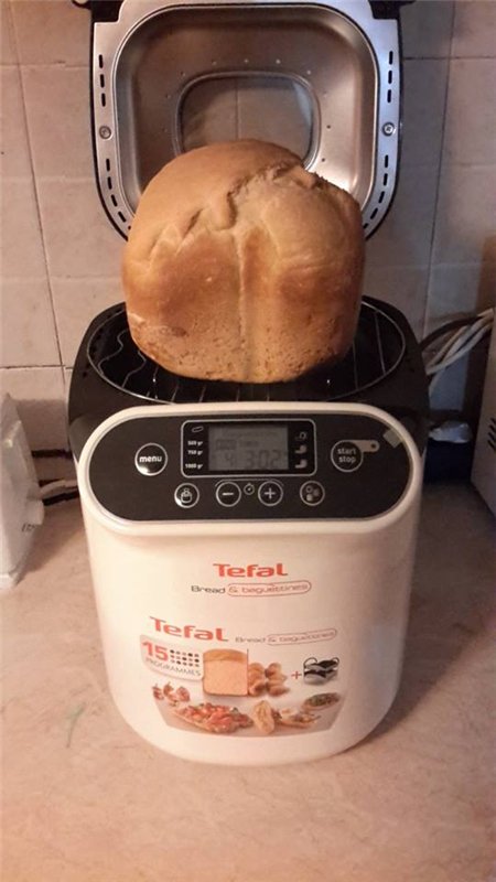 Very soft white bread (bread maker)