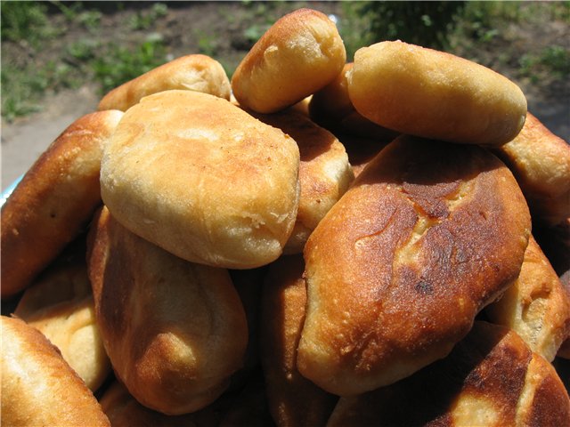 Cepti pīrāgi (choux rauga mīkla)