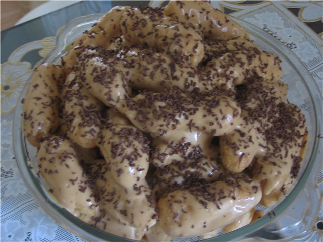 Lady's Finger Cake