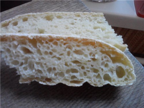 Maize Altamuro (Pane di Altamuro) krāsnī