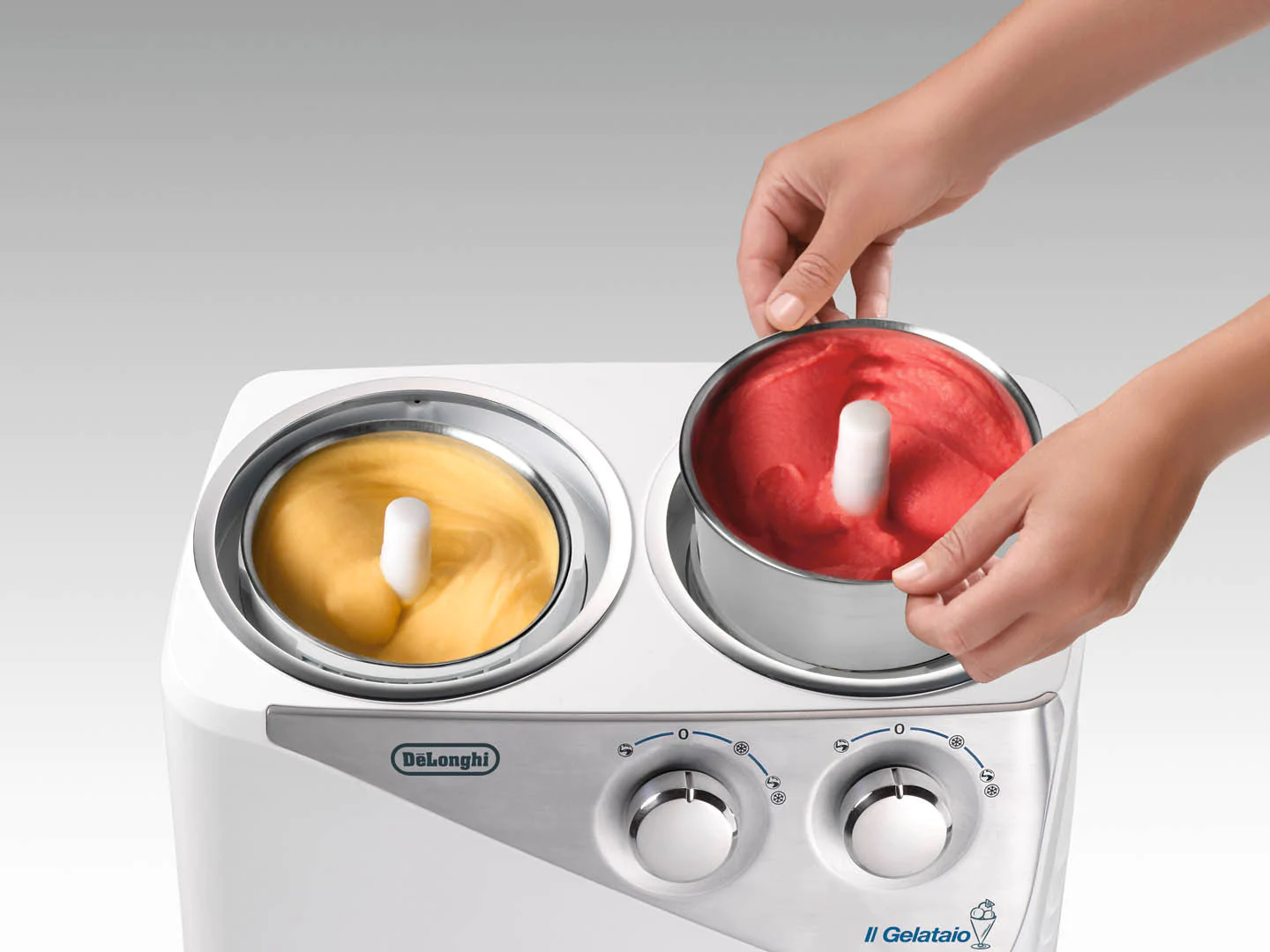 יצרנית הגלידה DeLonghi Il Gelataio ICK 8000