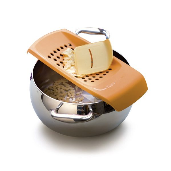 Supă de pui cu Passatelli (Tescoma Maker Maked / Dough Press)