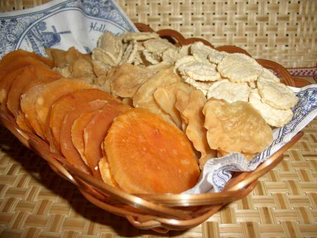 Turnip and kohlrabi chips