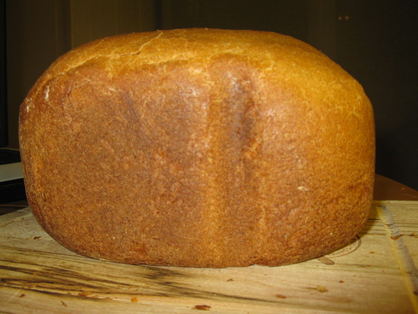 Stolichny hvete-rugbrød (brødmaker)