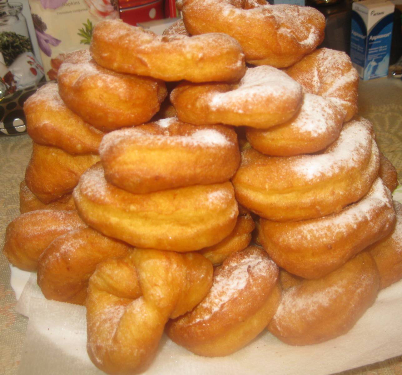 Ostemasse donuts