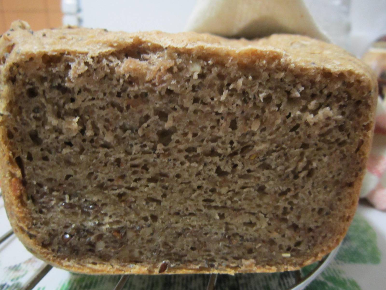 Wheat-buckwheat bread with poppy seeds, flax seeds, walnuts