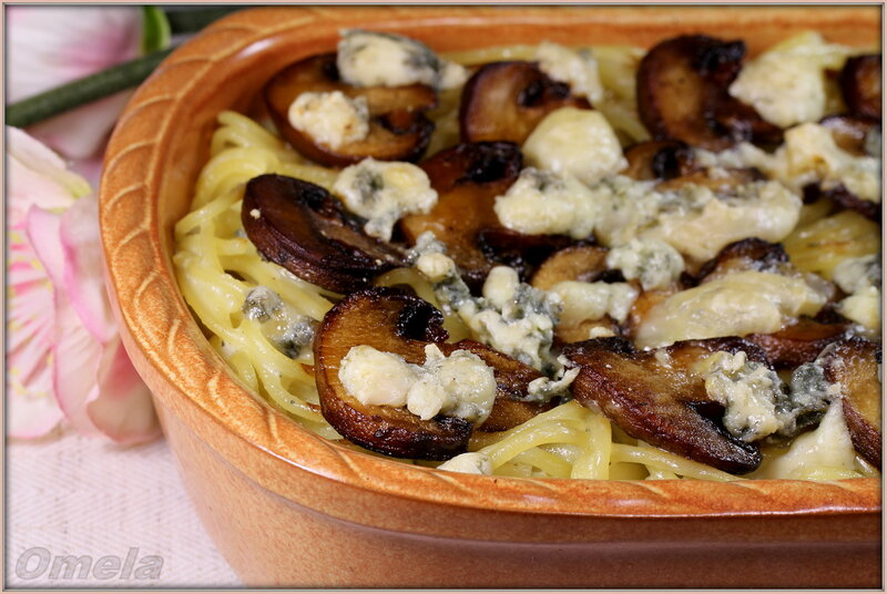 Pasta med blåmuggost og sopp